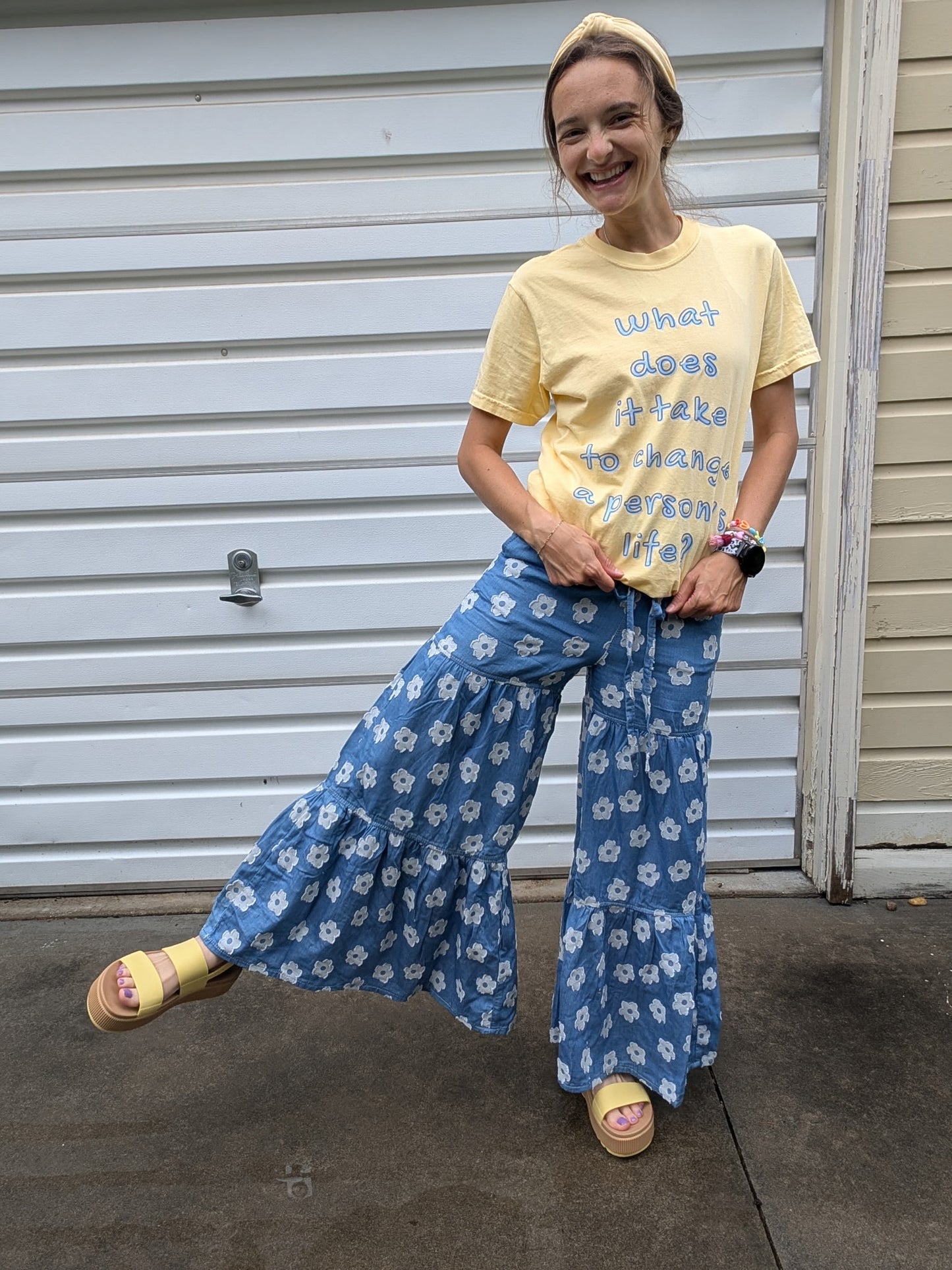 Retro Daisy Print Tiered Wide-Leg Pants