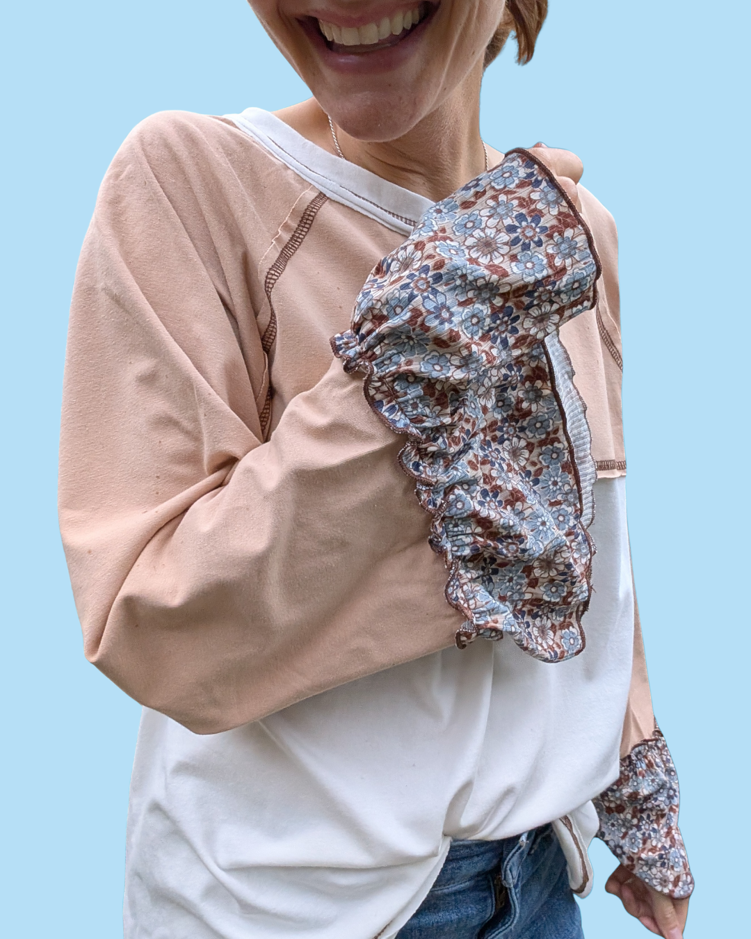 Honey Bloom Top - Taupe Off White