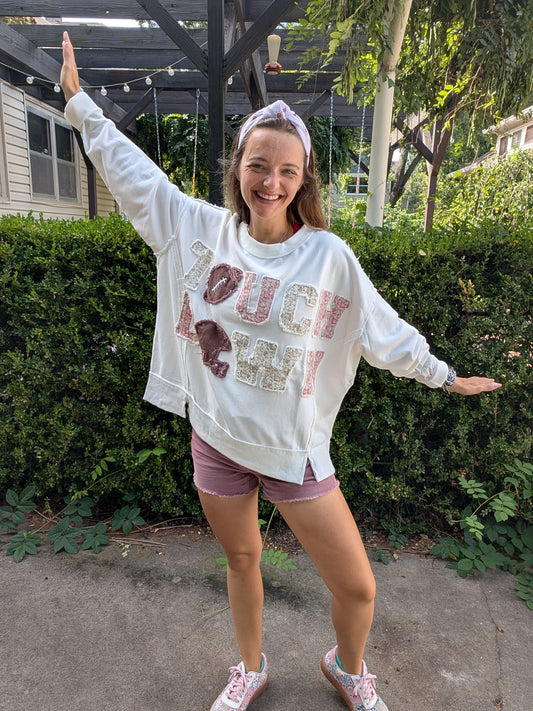 Touchdown applique oversized crew