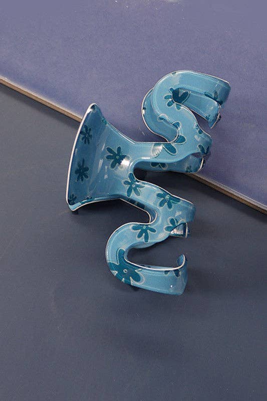 The Floral Wave Claw Clip